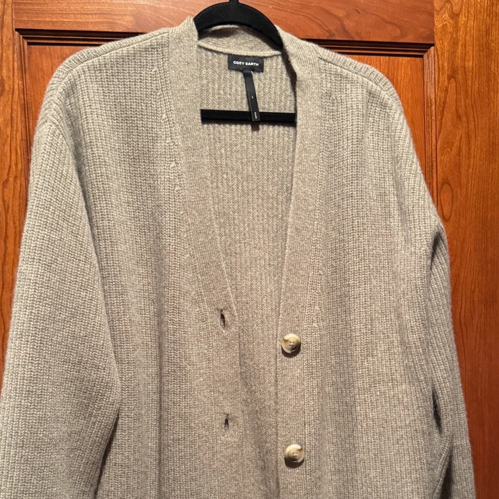 Elegant Tan Women's Cashmere Cardigan
